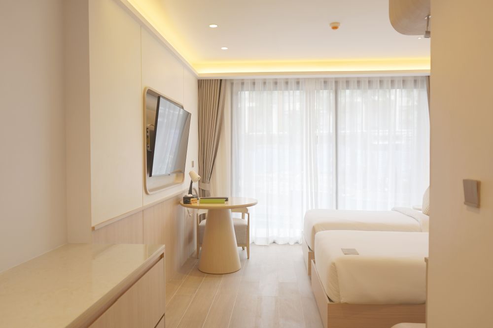 Deluxe Pool Plus (Building 2), Wyndham Garden Naithon Phuket 5*