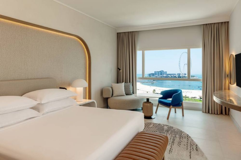 Deluxe Sea View, Sheraton Jumeirah Beach Resort 5*