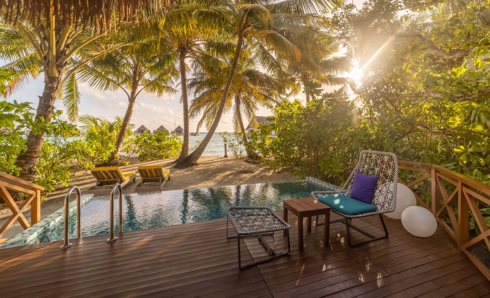 Beach Pool Villa, Mercure Maldives Kooddoo 4*
