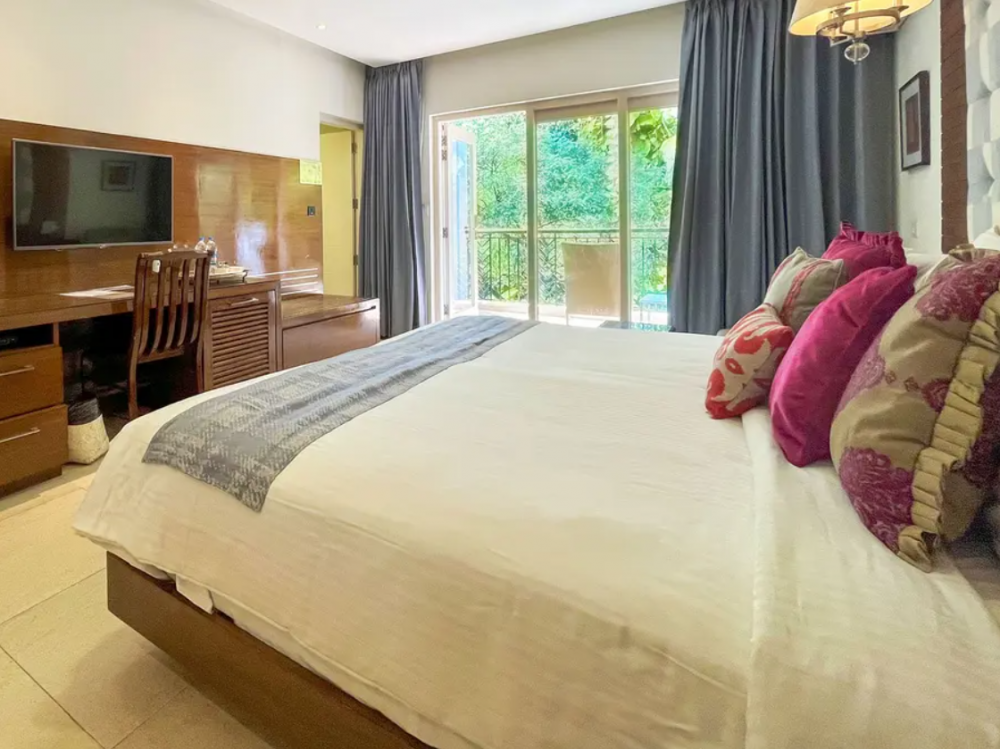 Courtyard Room, Acron Waterfront Resort 4*