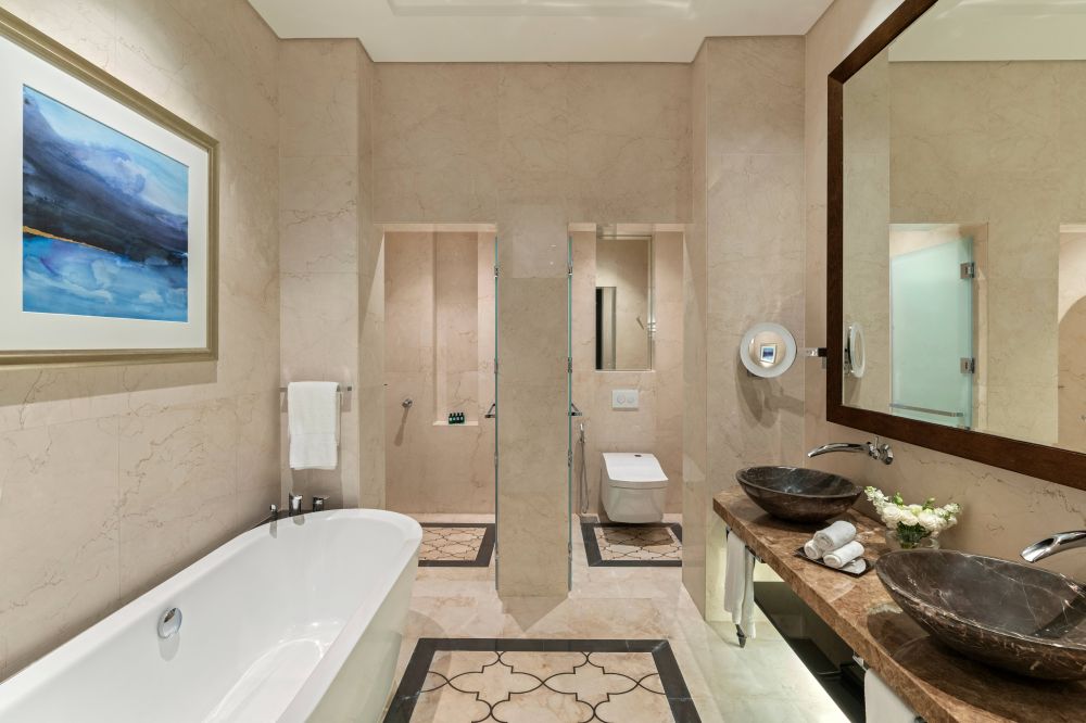 Four-Bedroom Royal Suite, Rixos Marina Abu Dhabi 5*