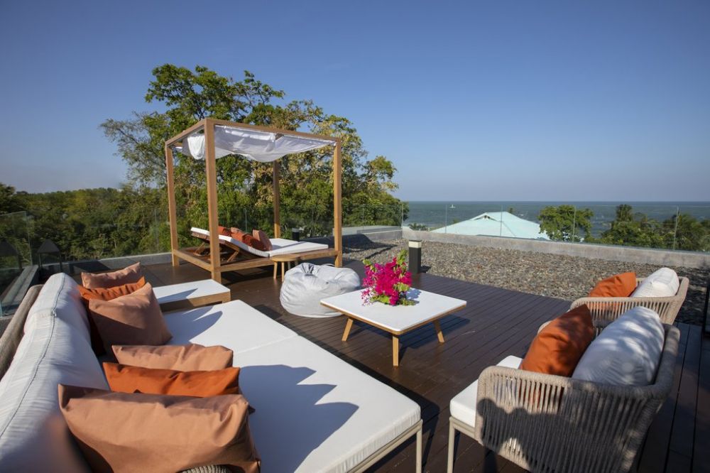 The Nidhrarom Suite, Cape Nidhra Hotel 5*