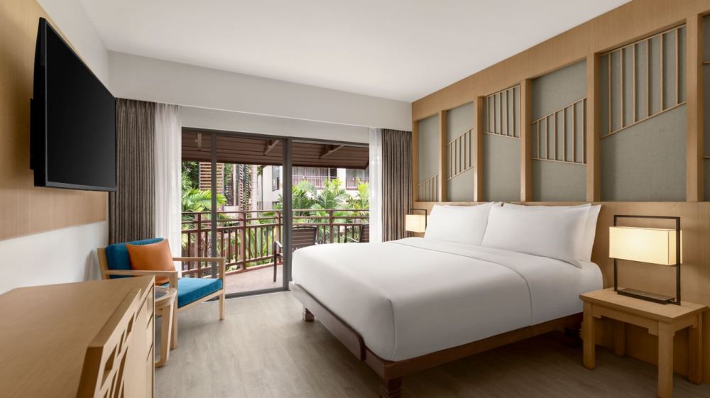 Junior Suite, Courtyard by Marriott Phuket, Patong Beach Resort (ex.Patong Merlin Hotel) 4*