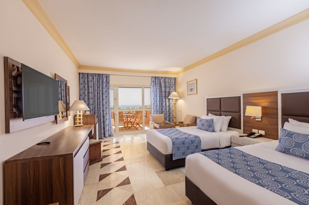 Deluxe Sea View Room, Continental Hurghada Resort 5*