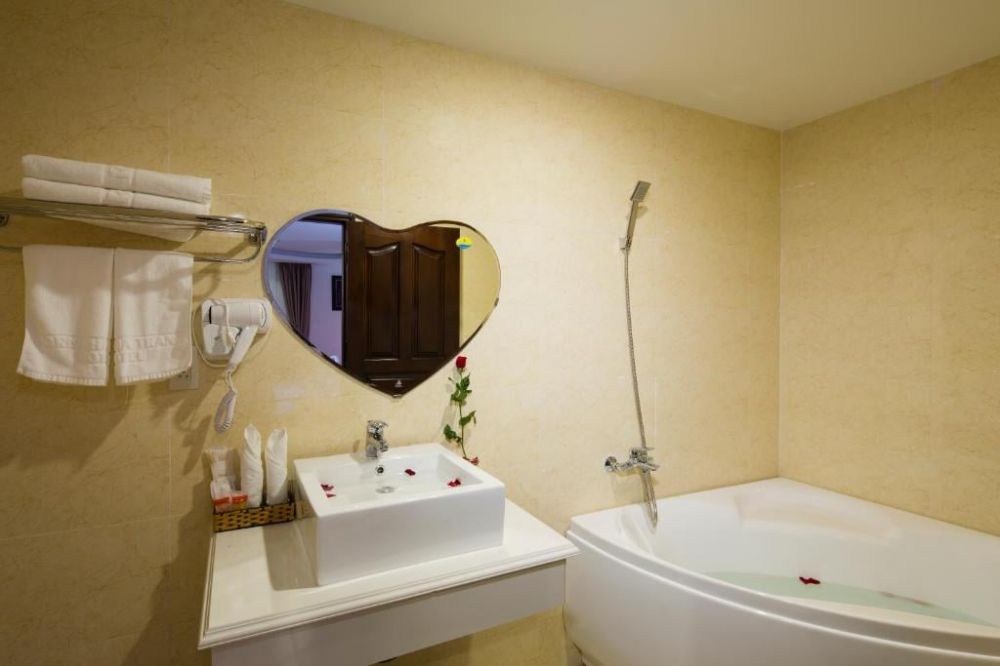 Executive Balcony SV, Paris Nha Trang 3*