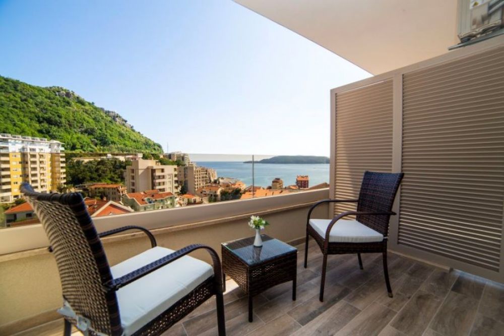Studio 04 Sea View VII floor, Obala Aura 4*
