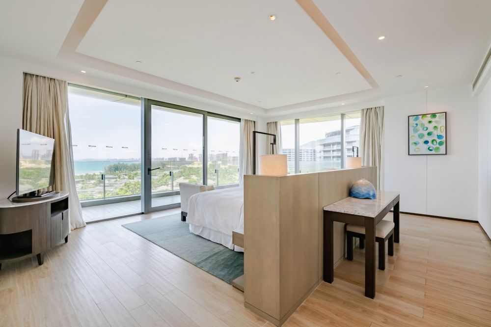 Deluxe Suite, The Westin Blue Bay Resort & Spa 5*