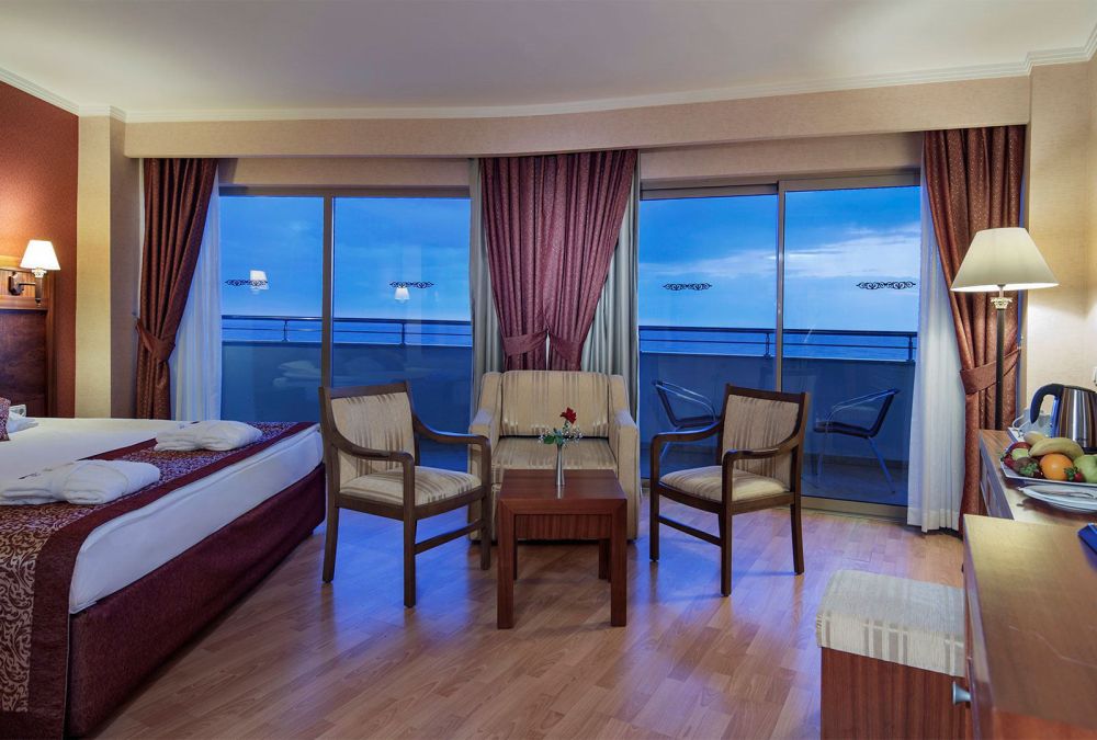 Superior Room Sea View, Alba Royal Hotel 5*