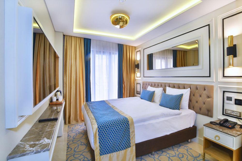 Deluxe Room, Beethoven Hotel  Premium 4*