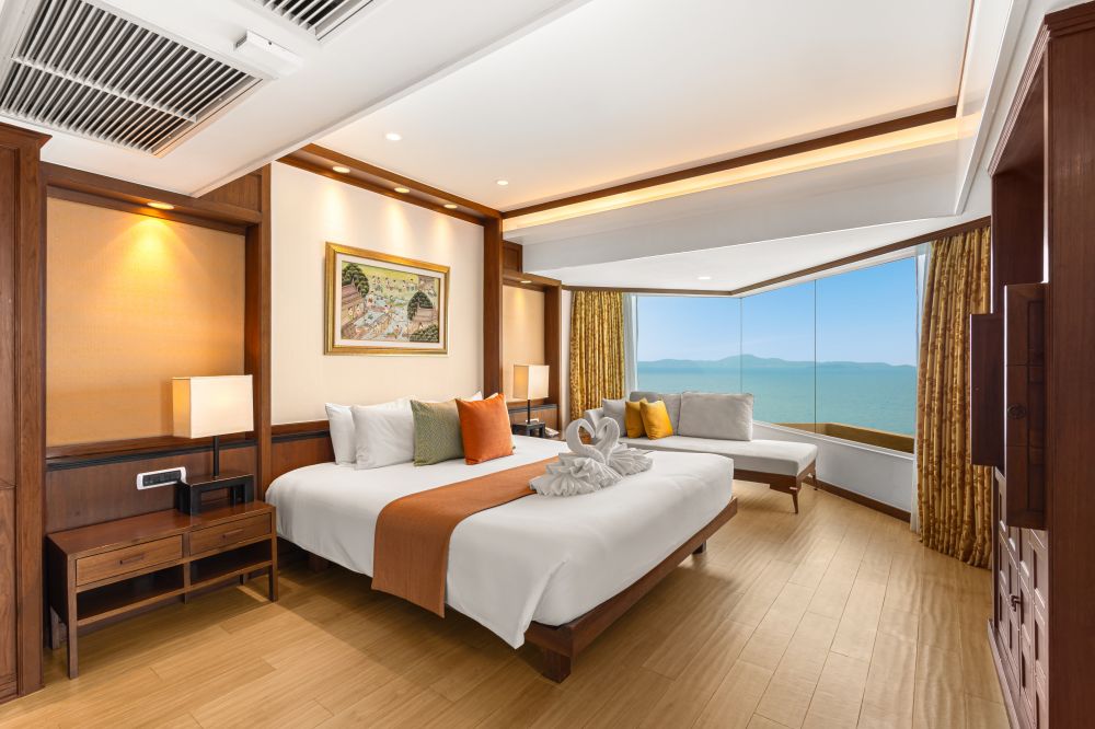 1 Bedroom Princess Suite, Royal Cliff Beach Hotel 5*