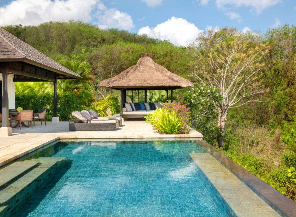 Ocean Front Two Bedroom Pool Villa, Raffles Bali 5*