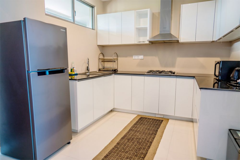 Three Bedroom Partial/Direct SV (Penthouse Partial/Direct SV), Ocean Front Condominium - Galle 4*