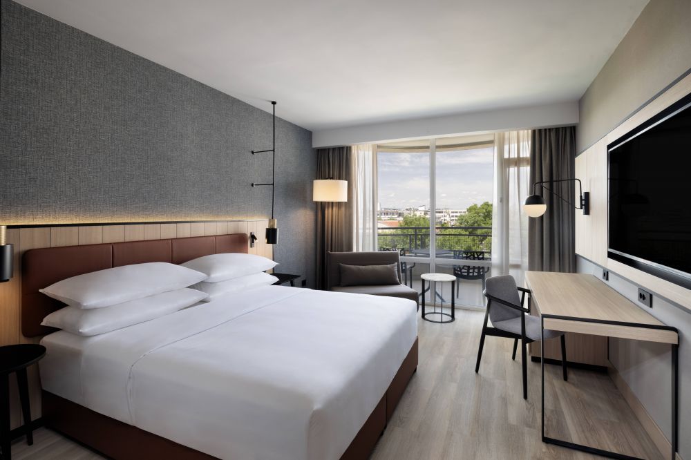 Deluxe King/ Twin Rooms With City And Sea View, Four Points by Sheraton (ex. Globus Sunny Beach) 4*
