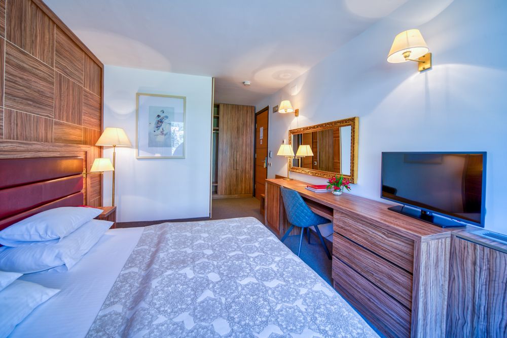 DBL Park View, Palas 4*