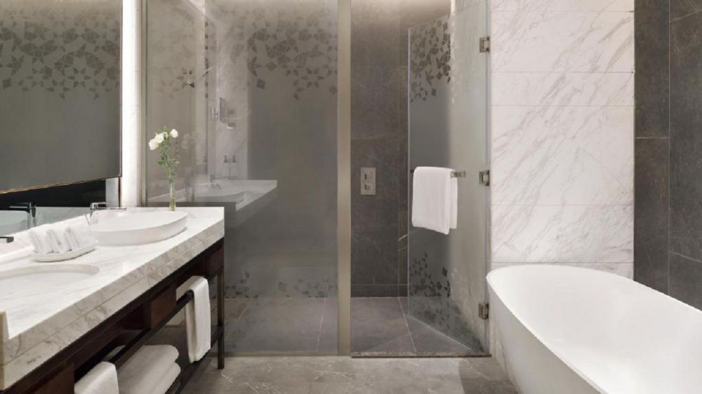 One-Bedroom Sea View Suite, Intercontinental Ras Al Khaimah Mina Al Arab Resort 5*