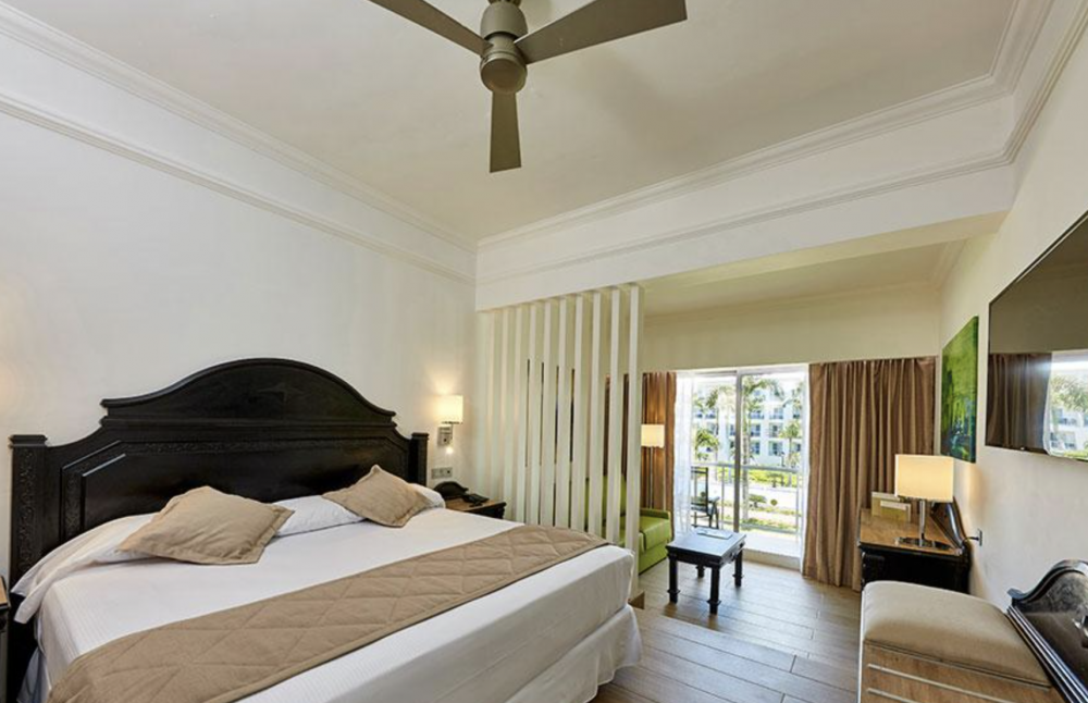 Connecting Junior Suite (2 rooms), Hotel Riu Palace Punta Cana 5*