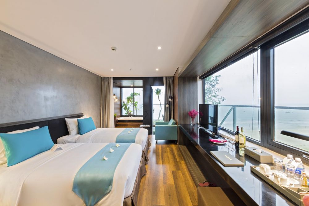 Executive Suite OV, The Code Hotel & Spa Da Nang 4*