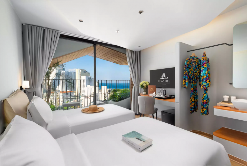 Premier City View/Partial Sea View, Seaside Boutique 4*