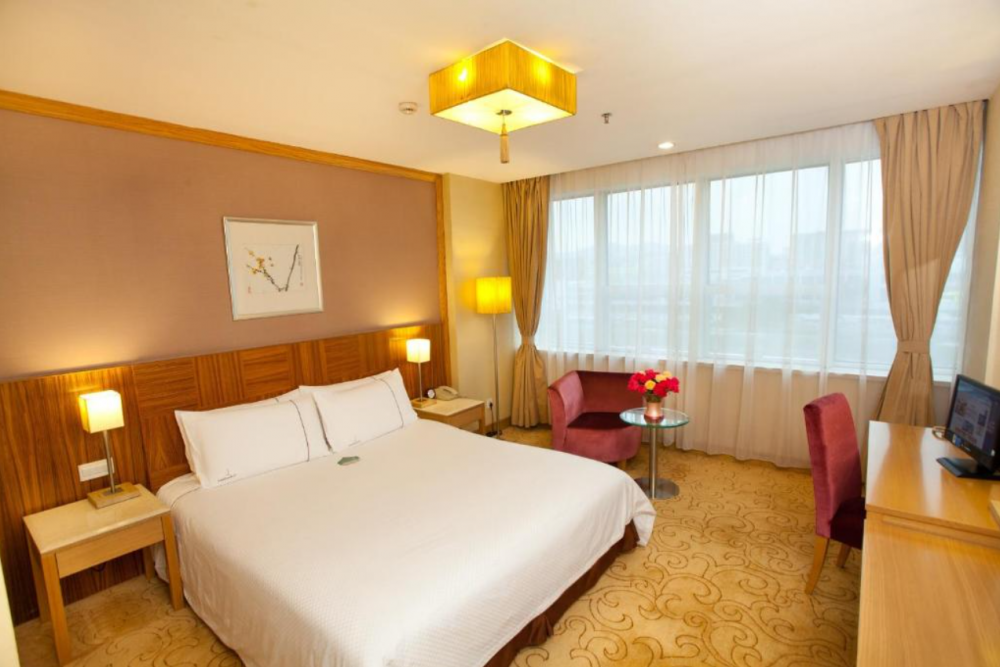 Deluxe, Liu Hua Hotel 4*