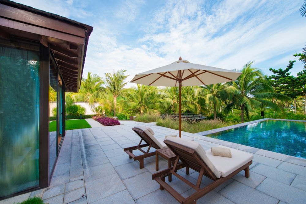 Sea Front Two Bedroom Pool Villa, Le Meridien Shimei Bay Beach Resort & Spa 5*