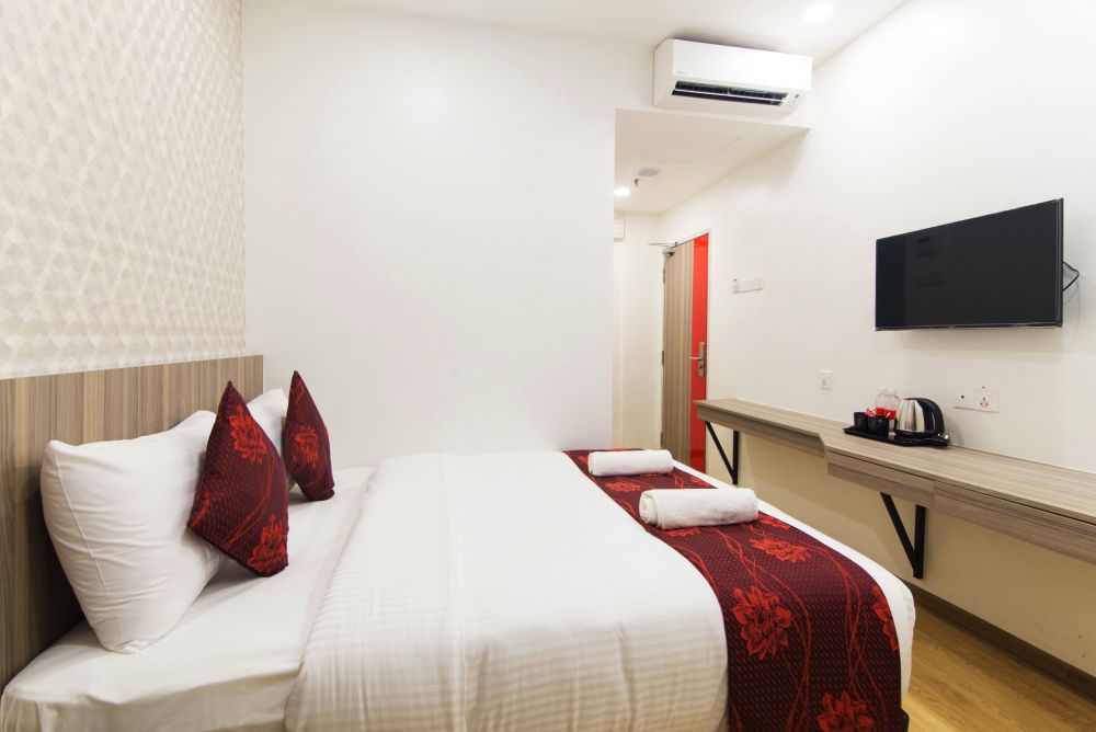 Standard Queen Room (Non-window), Signature International Hotel China Town 3*