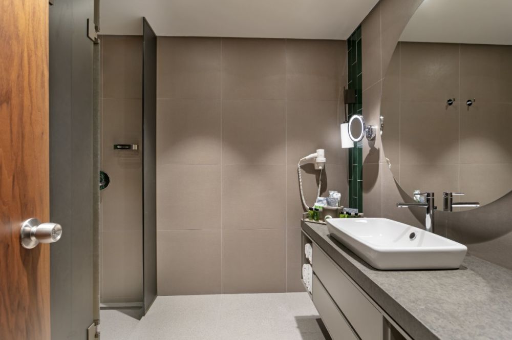 Marine Room, Rixos Sungate 5*