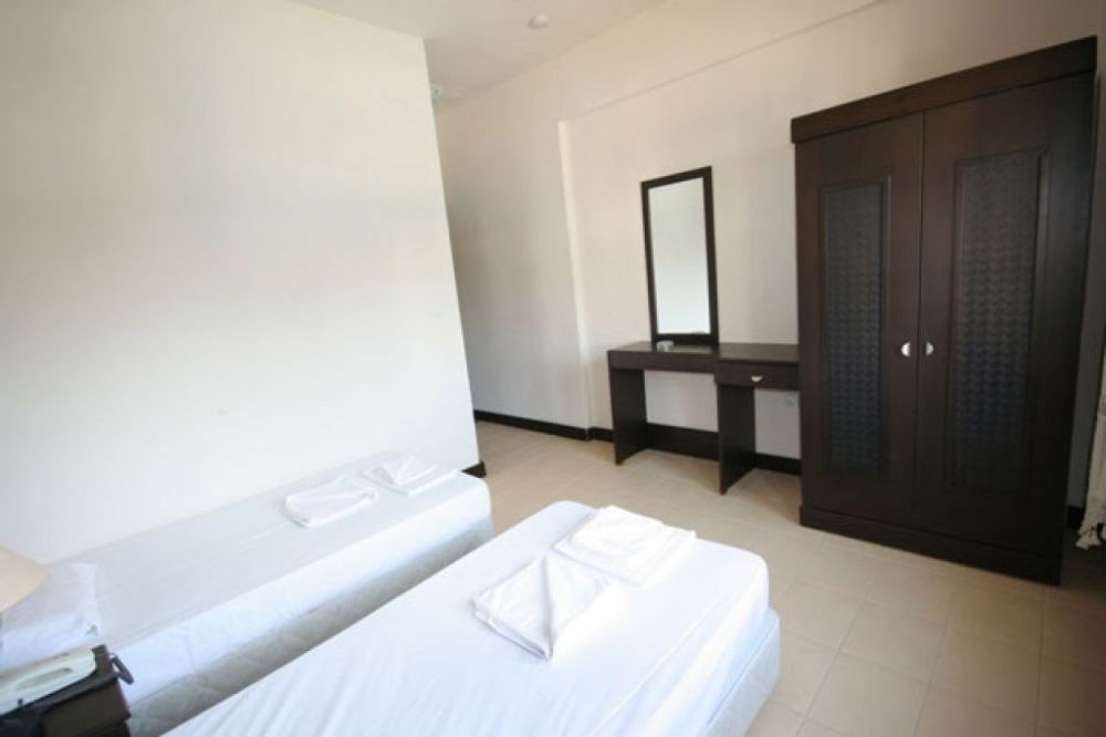 Standard Room, Safir Hotel 2*