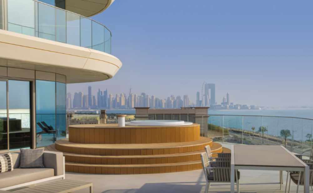 Marvelous Suite with Jacuzzi, W Dubai The Palm 5*