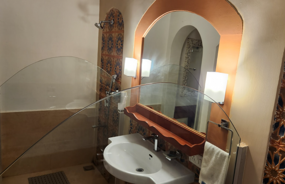Casa Star, Casa Anjuna 4*