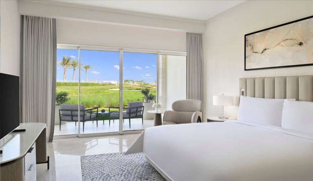 Deluxe Suite One Bedroom Sea View, Address Beach Resort Marassi 5*