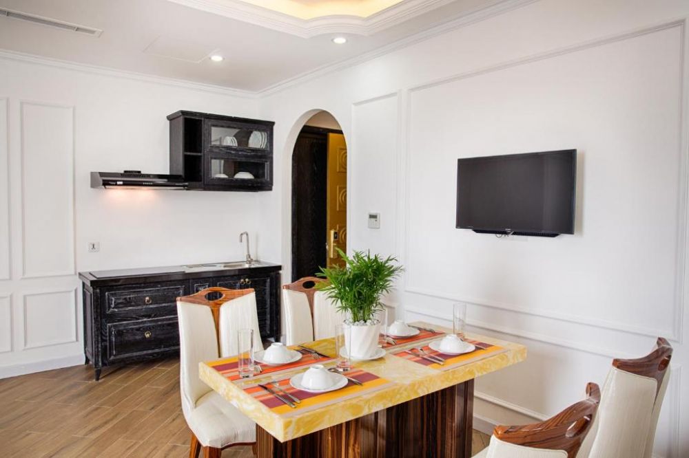 2 bedroom Apartment, Fivitel Danang 4*