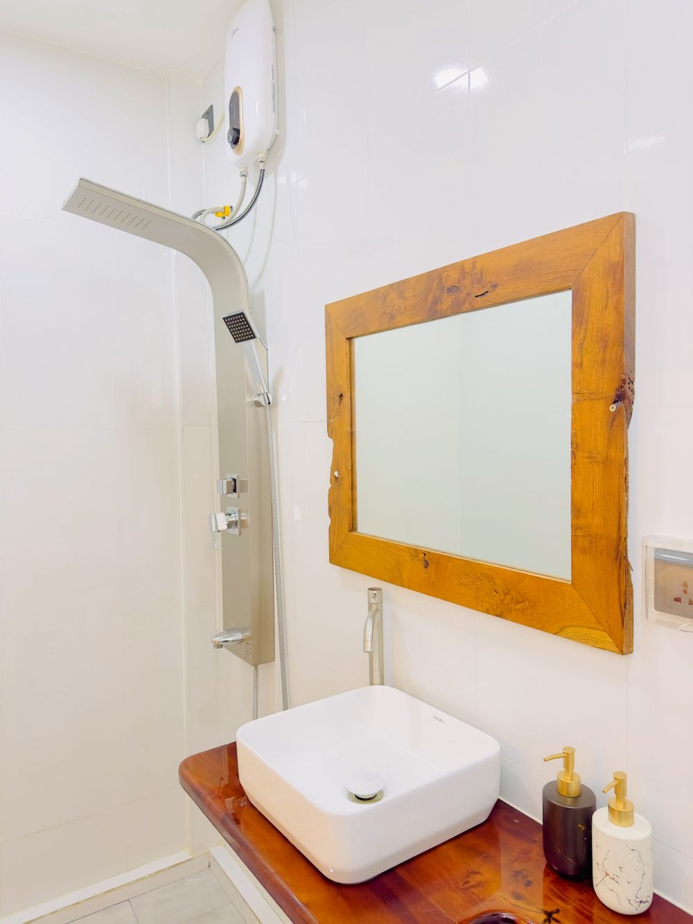 Deluxe Double Room with Balcony, Dhoani Maldives 