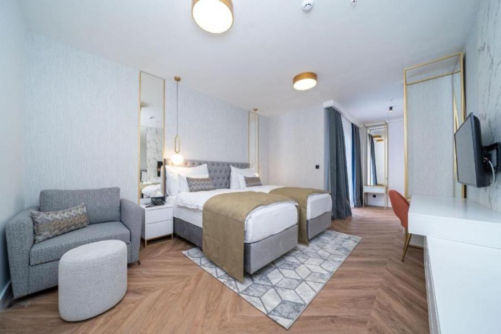 Superior Double with extra bed, Millennium 4*