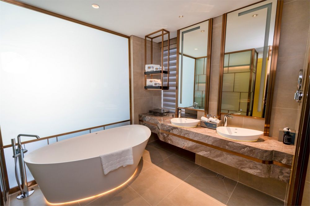 Deluxe OV, The Morning Glow Boutique Hotel Nha Trang 5*