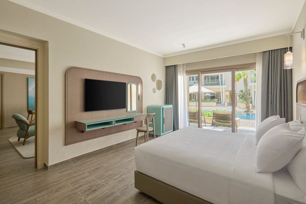One Bedroom Suite/ One Bedroom Suite with Pool View, DoubleTree by Hilton Mangroovy El Gouna 4*