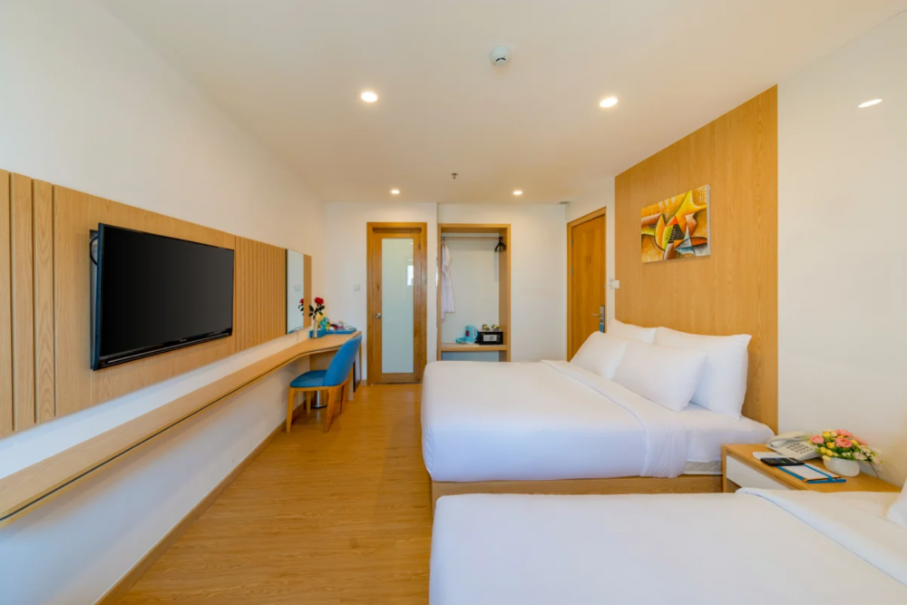 Deluxe, Kova Diamond Hotel 3*