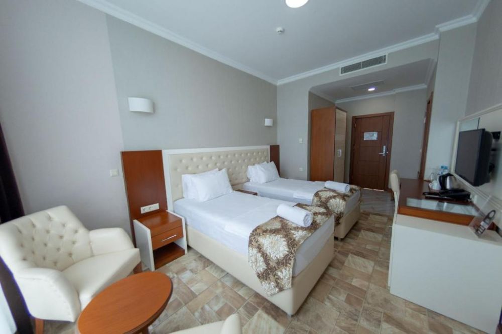 Standard, Era Palace Kvariati 4*