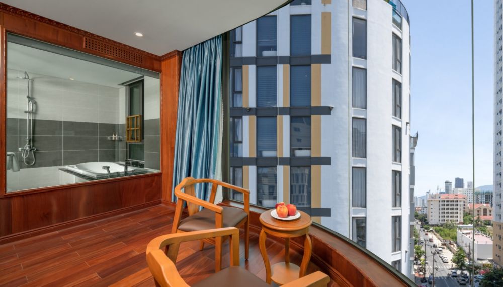 Monalisa Suite, Monalisa Luxury Hotel 3*