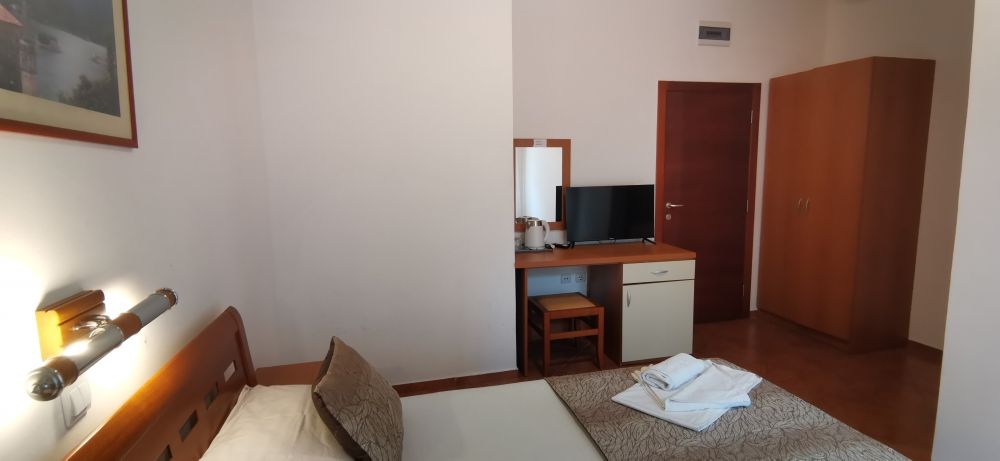 DBL room no balcony, Zec (ex. Neno) 3*