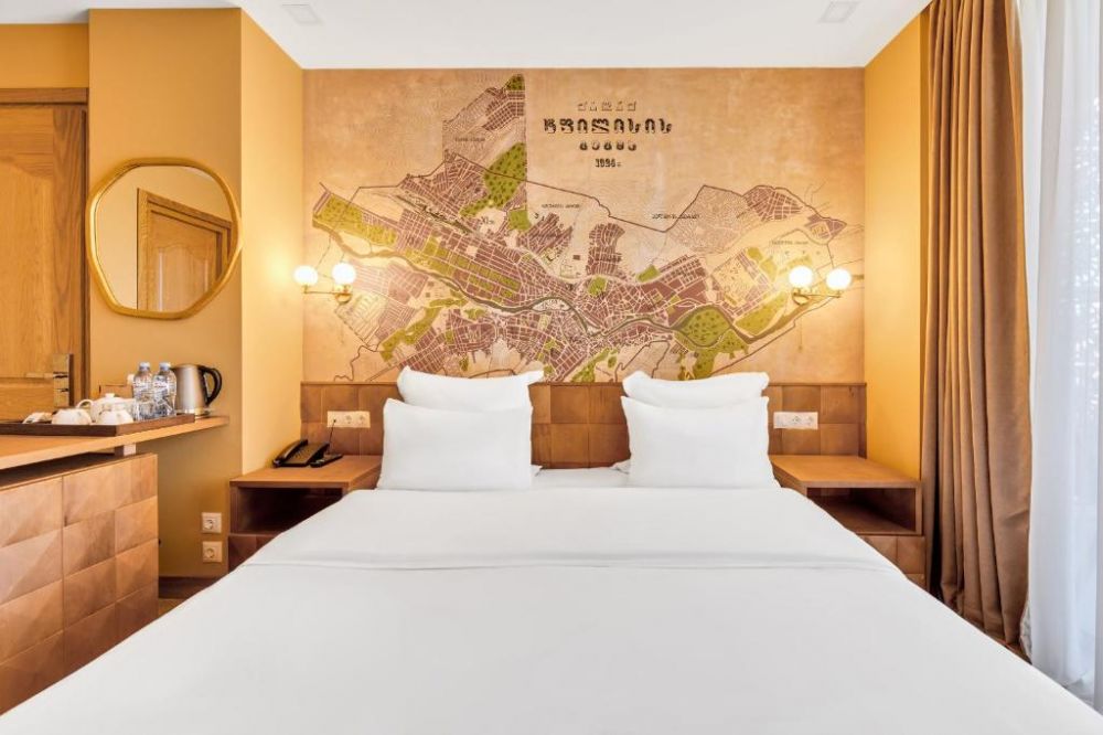 Superior twin with balcony, Amante Narikala 4*