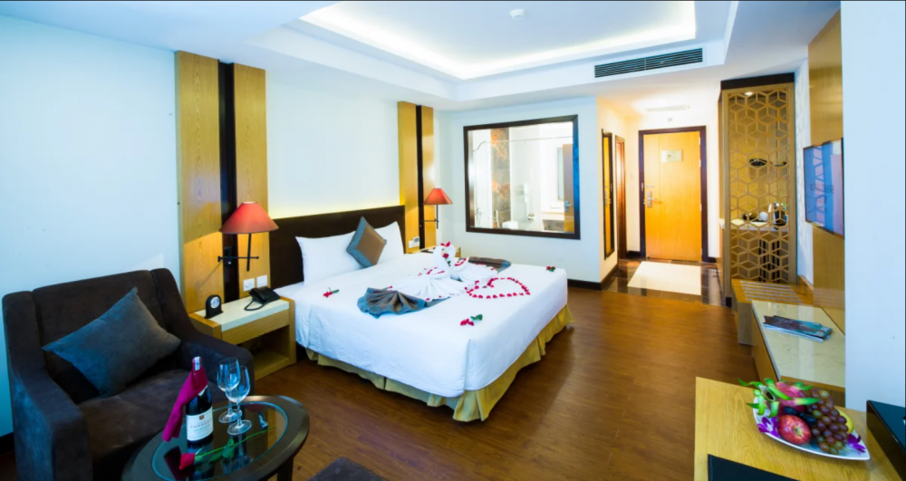 Deluxe/ Deluxe Ocean View, Muong Thanh Luxury Da Nang 5*