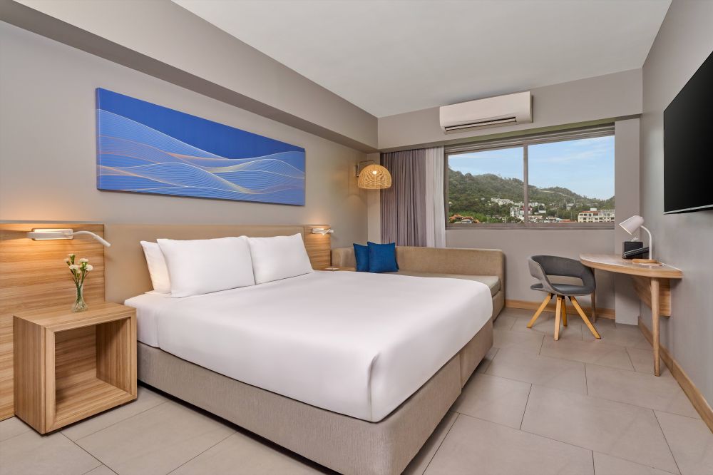 Privilege Room Mountain View, Mercure Phuket Patong Journeyhub (ex. Journeyhub Phuket Patong) 4*