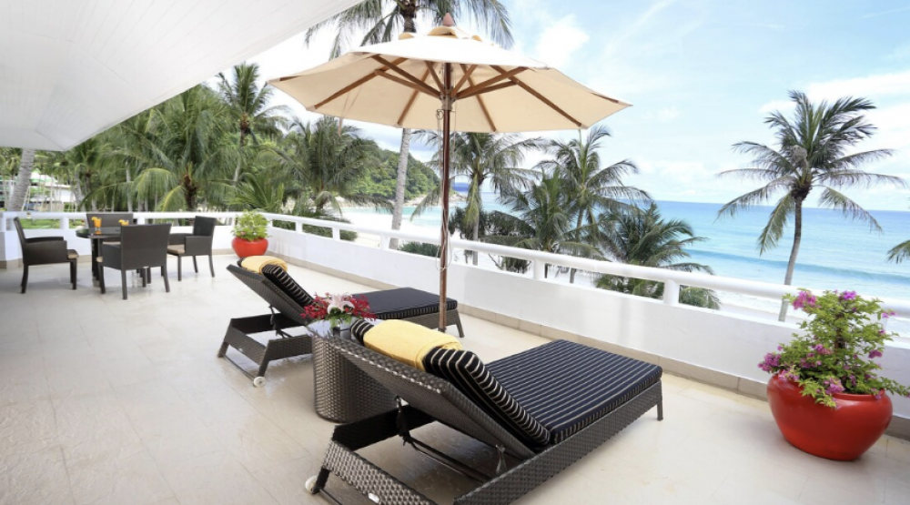 Oceanfront 1-Bedroom Deluxe Suites, Le Meridien Phuket 5*
