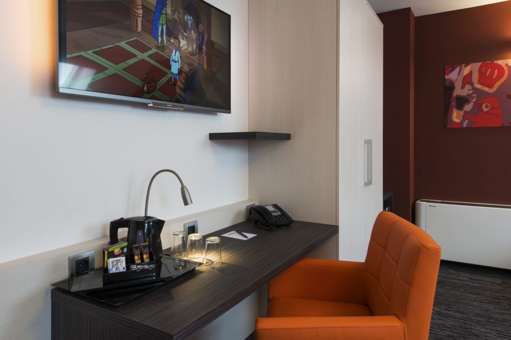 Standard triple, Orange 3*