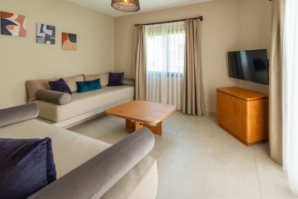 Deluxe Family Room, Siu Collection 5*