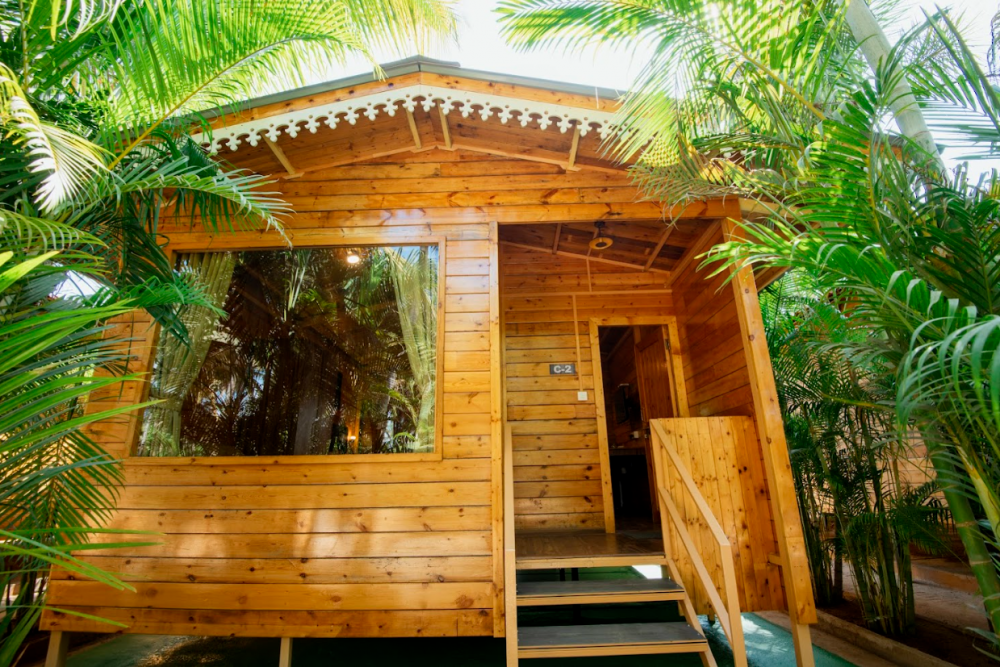 Wooden Cottage, Majestic Beach Comforts 3*