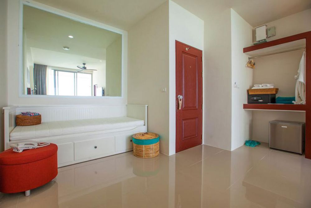 Deluxe Ocean Front, Norn Talay Surin Beach Phuket (ex. Surin Beach Resort) 4*