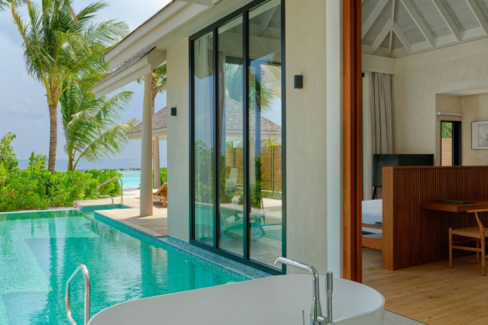 Deluxe Beach Pool Villa, Ananea Madivaru Maldives 5*