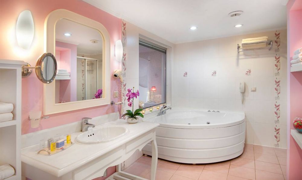 HONEYMOON ROOM, Belconti Resort 5*