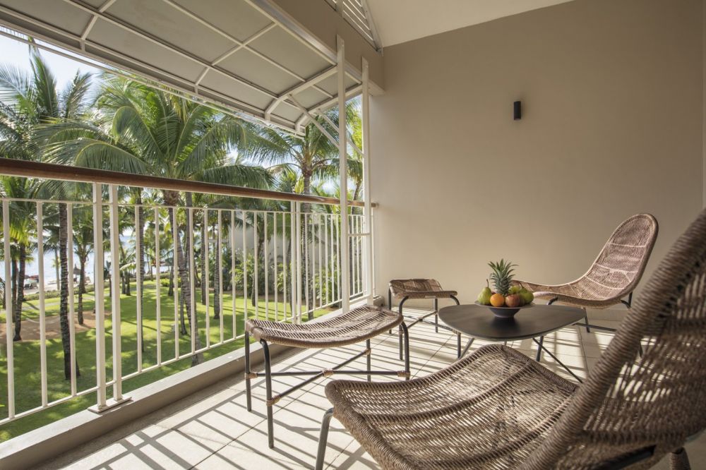 Deluxe/Deluxe Ground Floor, Victoria Beachcomber Resort & SPA 4*